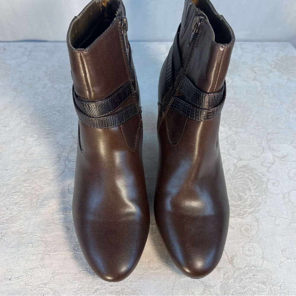 Rialto Foley Ankle Boots Brown Faux Leather Zipper 3” Heel Straps/Buckle 7.5